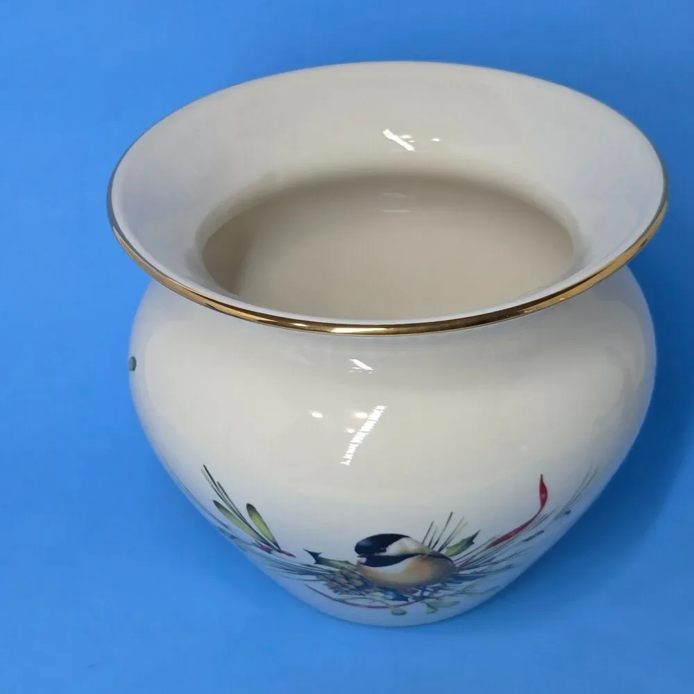 Lenox Winter Greetings Cachepot Planter Cardinal Chickadee Nuthatch Birds